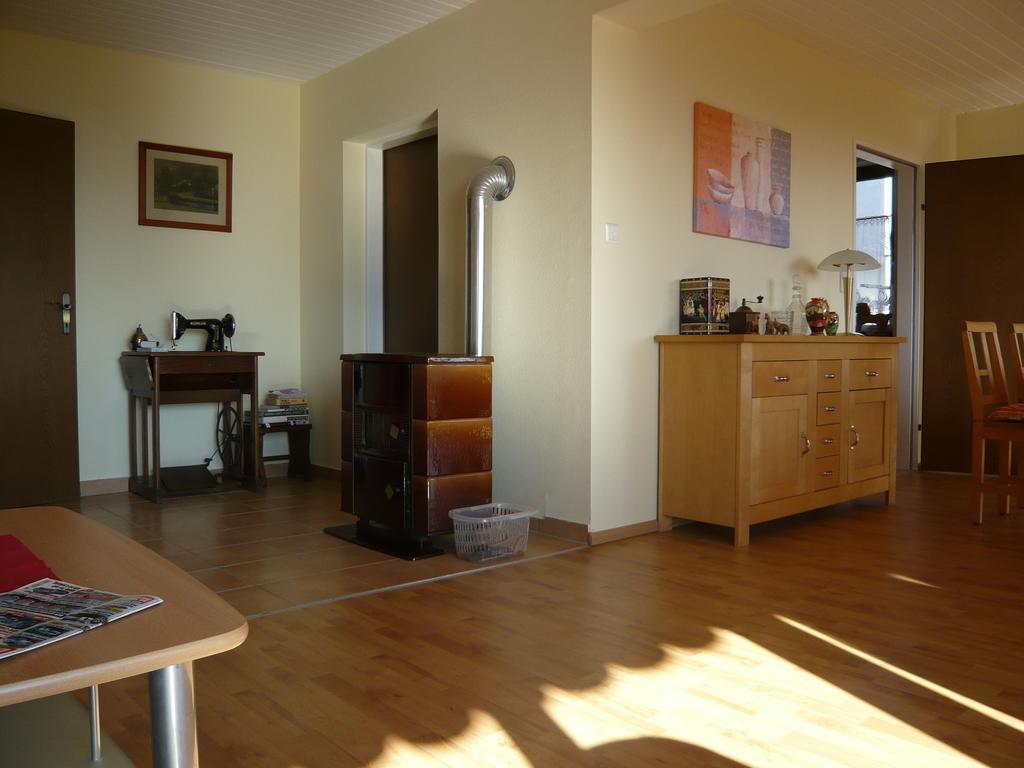 Appartementhaus Karawankenpromenade Velden am Wörthersee Habitación foto